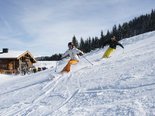 Skifahren am Maiskogel mit gemütlicher Almhütte